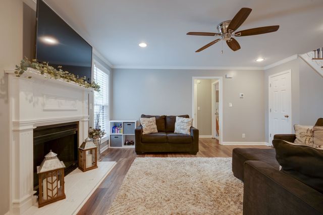1303 Sycamore Valley Rd, Ashland City, TN 37015