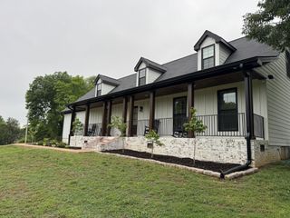 1303 Sycamore Valley Rd, Ashland City, TN 37015