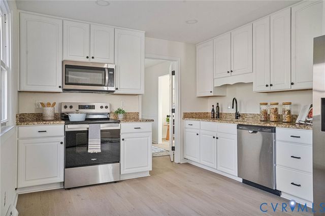 2338 Wrens Nest Rd, Chesterfield, VA 23235