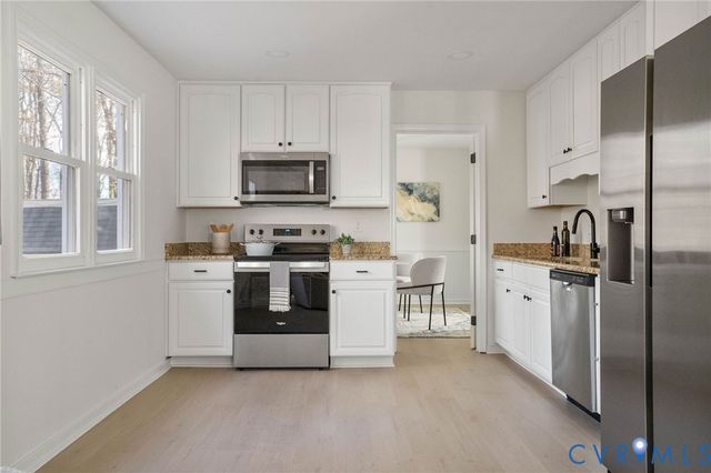 2338 Wrens Nest Rd, Chesterfield, VA 23235