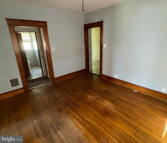 3032 FLEETWOOD AVE, Baltimore, MD 21214