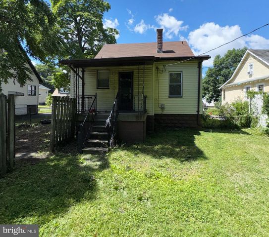 3032 FLEETWOOD AVE, Baltimore, MD 21214