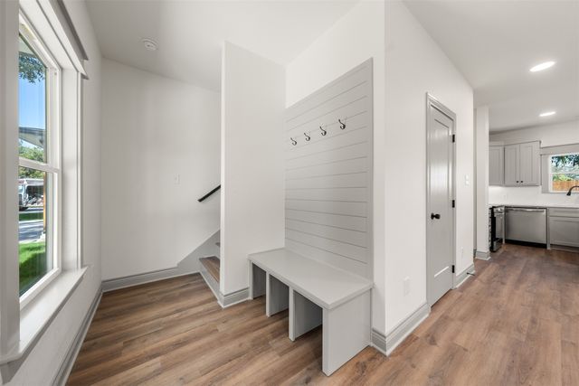 301 Live Oak Trail, Valley Mills, TX 76689