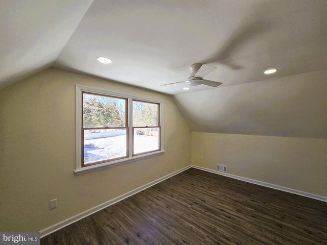 199 BERGER ST, Somerset, NJ 08873