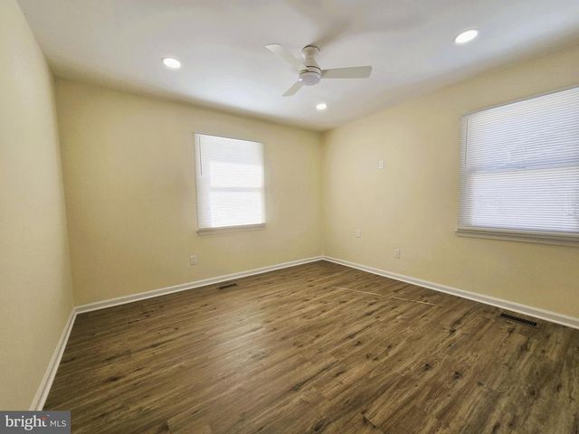 199 BERGER ST, Somerset, NJ 08873