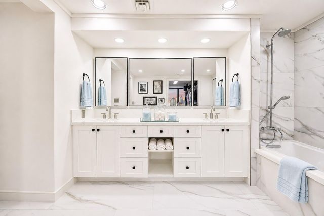 5001 Woodway Drive PH2, Houston, TX 77056