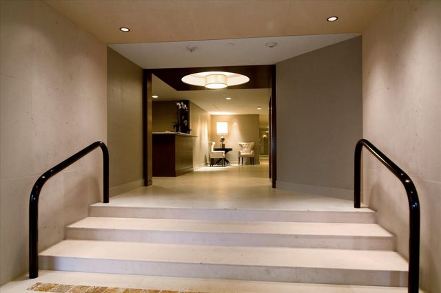 5001 Woodway Drive PH2, Houston, TX 77056