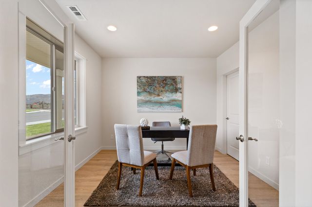 1624 W 68th Ave, Spokane, WA 99224