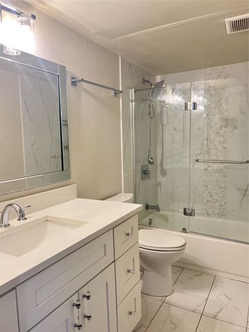 5840 Spring Valley Road 902, Dallas, TX 75254