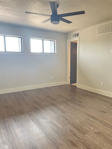 5840 Spring Valley Road 902, Dallas, TX 75254
