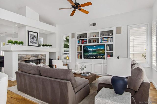 3171 Ferncreek Ln, Escondido, CA 92027