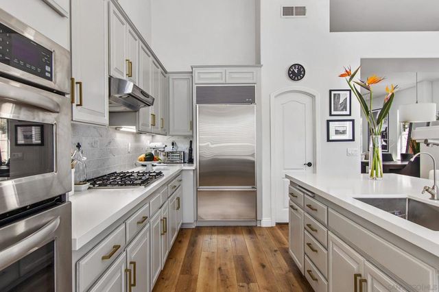 3171 Ferncreek Ln, Escondido, CA 92027
