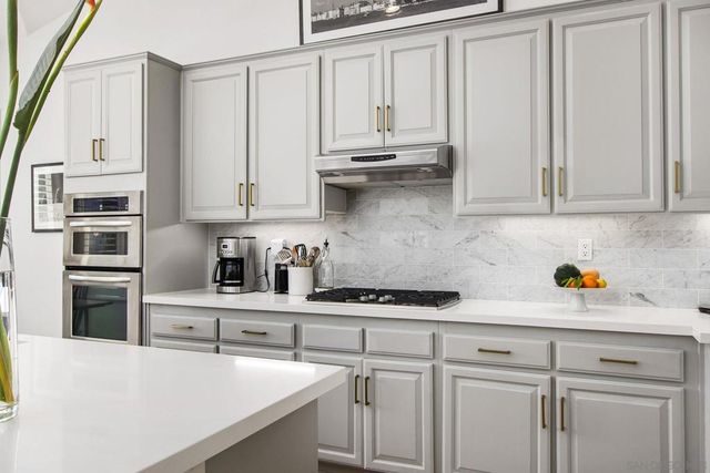 3171 Ferncreek Ln, Escondido, CA 92027