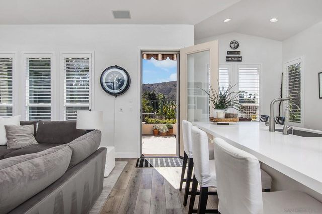 3171 Ferncreek Ln, Escondido, CA 92027
