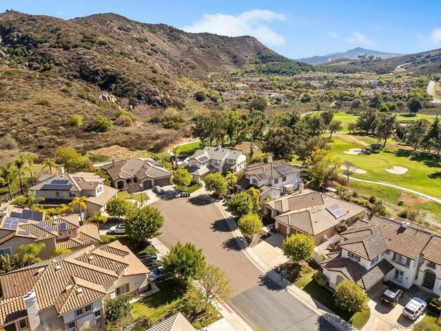 3171 Ferncreek Ln, Escondido, CA 92027