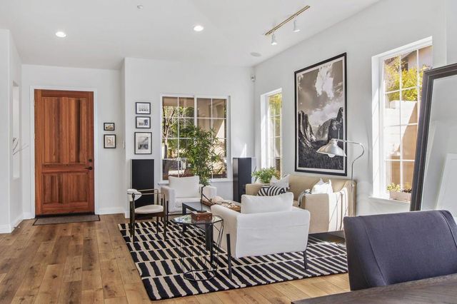 3171 Ferncreek Ln, Escondido, CA 92027