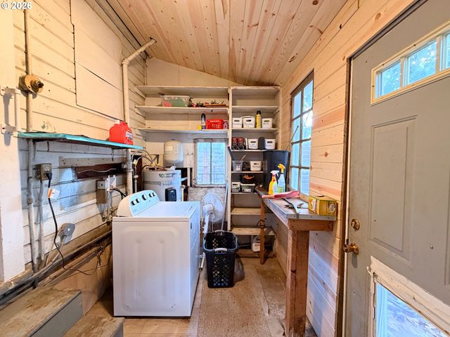 4335 Se 79TH Ave, Portland, OR 97206