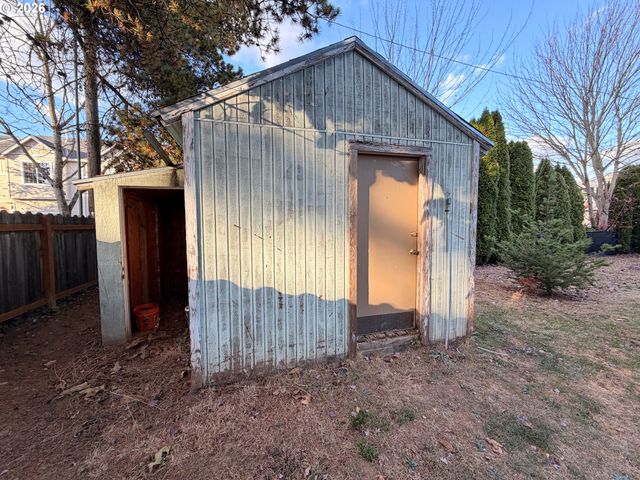 4335 Se 79TH Ave, Portland, OR 97206
