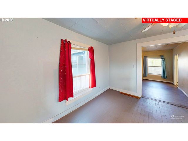 4335 Se 79TH Ave, Portland, OR 97206