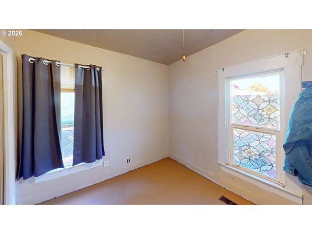 4335 Se 79TH Ave, Portland, OR 97206