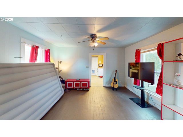4335 Se 79TH Ave, Portland, OR 97206