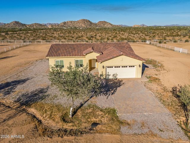 158 N PETTOSHAS Drive, Maricopa, AZ 85139