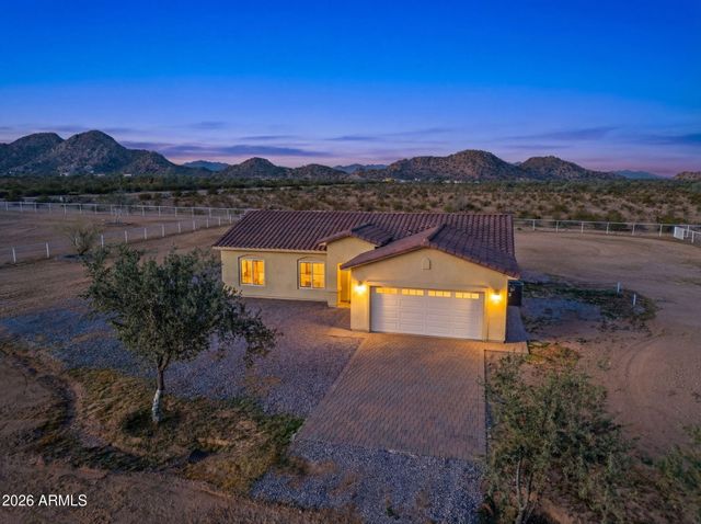 158 N PETTOSHAS Drive, Maricopa, AZ 85139