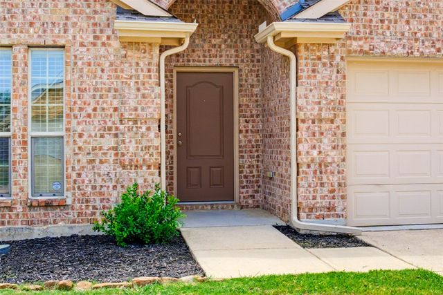 904 Buffalo Creek Drive, Mckinney, TX 75072