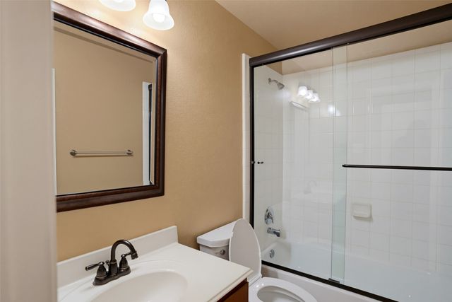 904 Buffalo Creek Drive, Mckinney, TX 75072
