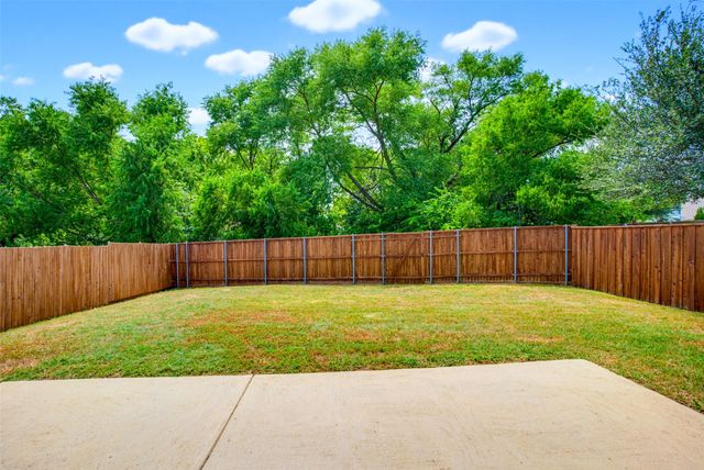 904 Buffalo Creek Drive, Mckinney, TX 75072