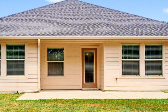 904 Buffalo Creek Drive, Mckinney, TX 75072