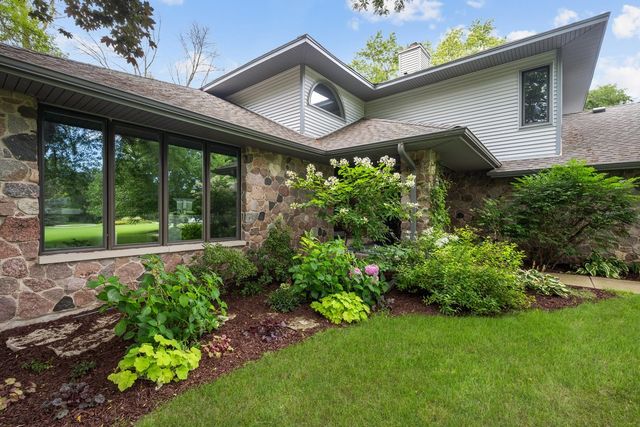 5328 Oak Grove Drive, Long Grove, IL 60047