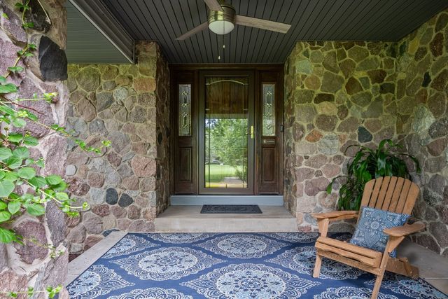 5328 Oak Grove Drive, Long Grove, IL 60047