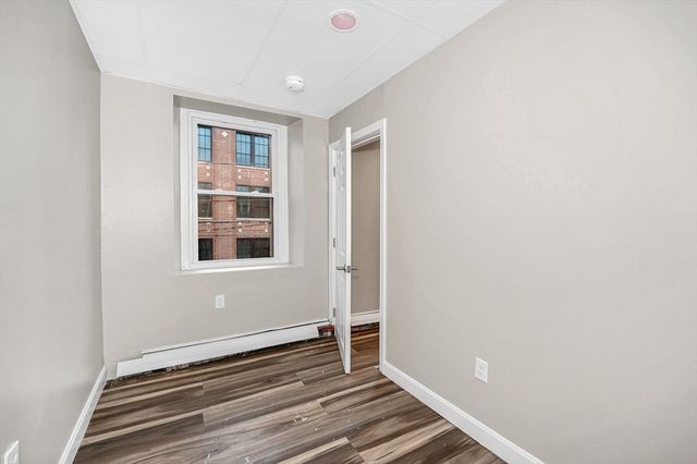 114 Appleton St 2, Lowell, MA 01852