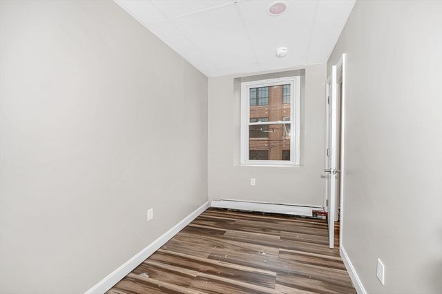 114 Appleton St 2, Lowell, MA 01852