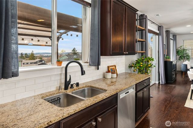 912 77th Drive SE, Lake Stevens, WA 98258