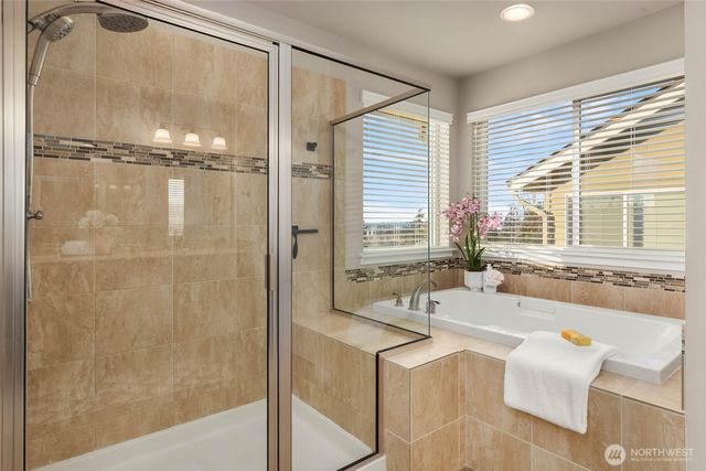 912 77th Drive SE, Lake Stevens, WA 98258