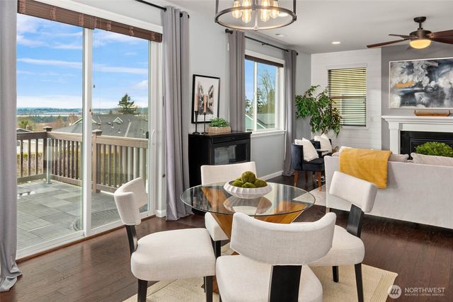 912 77th Drive SE, Lake Stevens, WA 98258