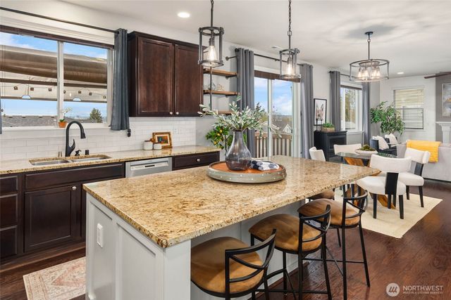 912 77th Drive SE, Lake Stevens, WA 98258