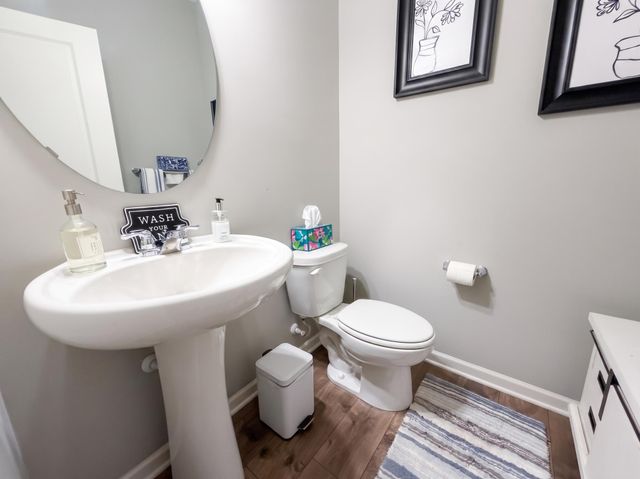 15220 Edgewood Avenue, Savage, MN 55378