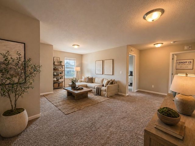 15220 Edgewood Avenue, Savage, MN 55378