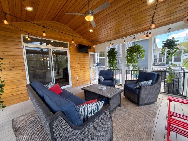 15220 Edgewood Avenue, Savage, MN 55378