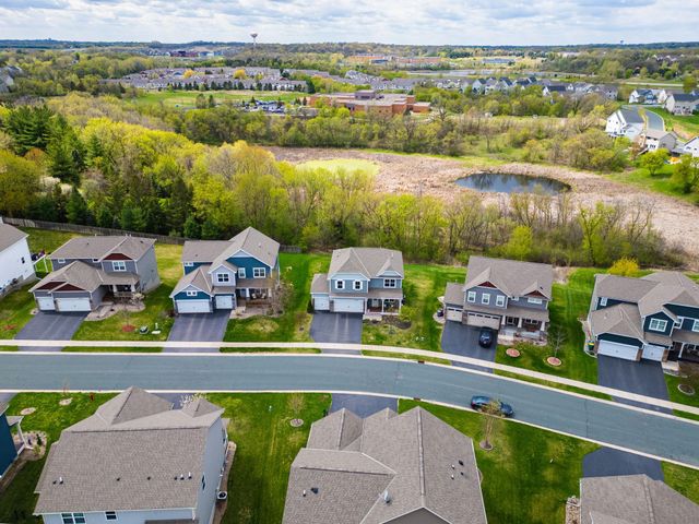 15220 Edgewood Avenue, Savage, MN 55378