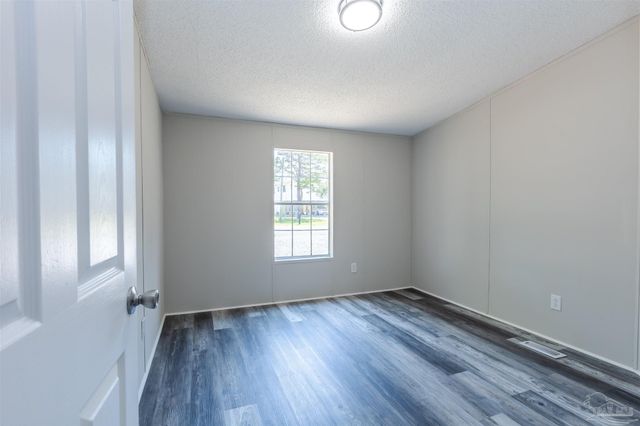 5816 Congress Ct, Gulf Breeze, FL 32563