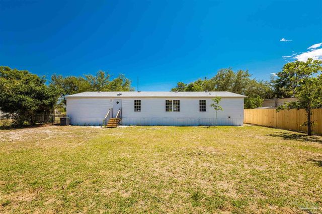 5816 Congress Ct, Gulf Breeze, FL 32563