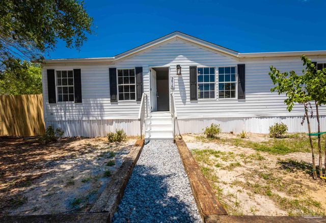 5816 Congress Ct, Gulf Breeze, FL 32563