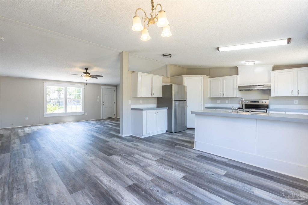 5816 Congress Ct, Gulf Breeze, FL 32563