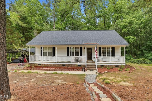 132 Hilltop Drive, Four Oaks, NC 27524