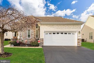 6 SABLE CT, Barnegat, NJ 08005