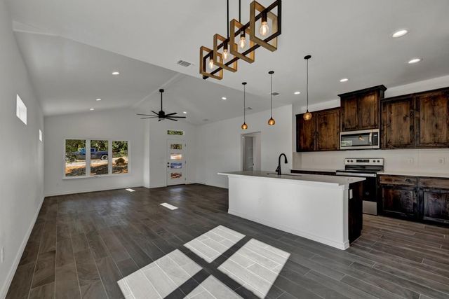 2549 Grandview FRST, Canyon Lake, TX 78133